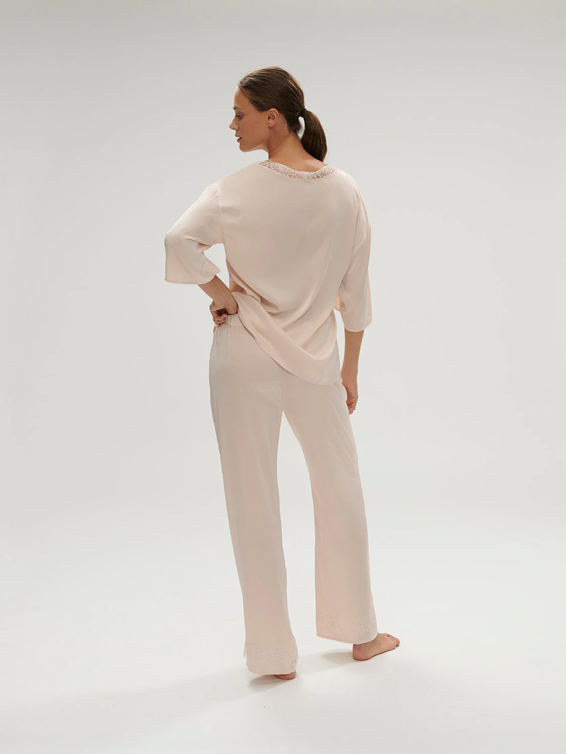 3/4 Sleeve Top - Sakura pink - Image 5