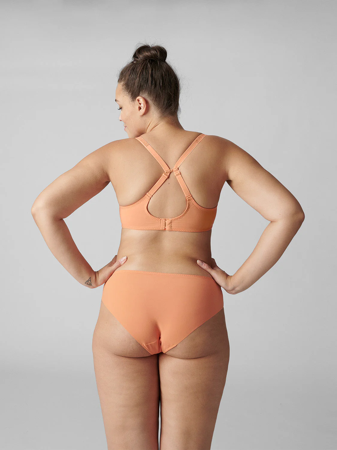 3D plunge bra - Apricot - Image 11