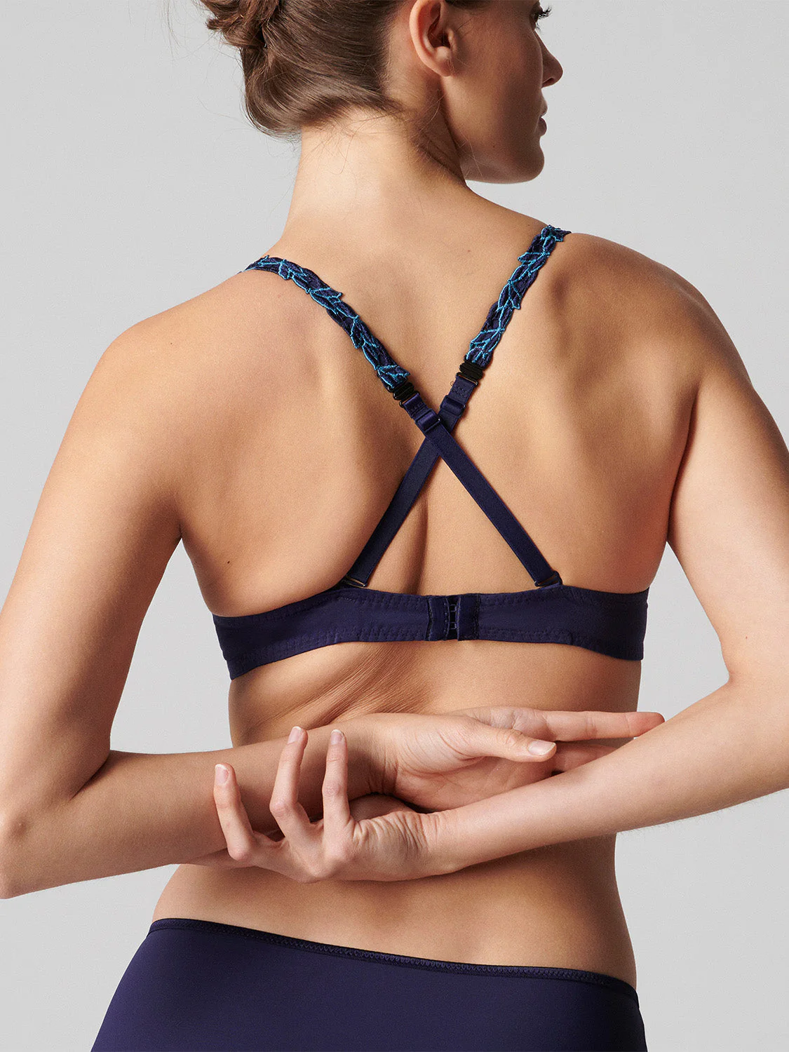 3D plunge bra - Midnight - Image 7