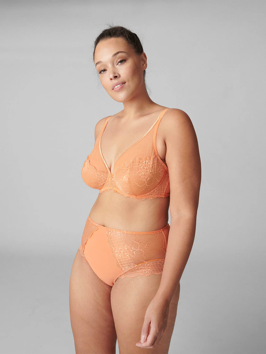 Full cup plunge bra - Apricot - Image 6