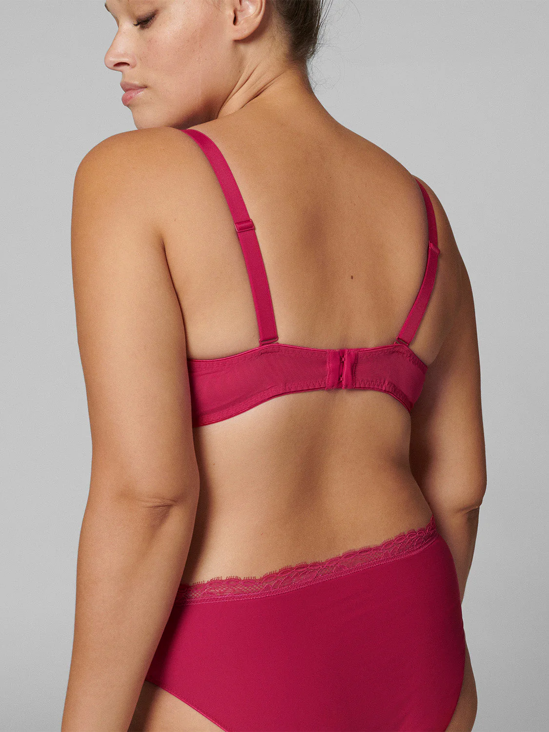 Full cup plunge bra - Raspberry - Image 11