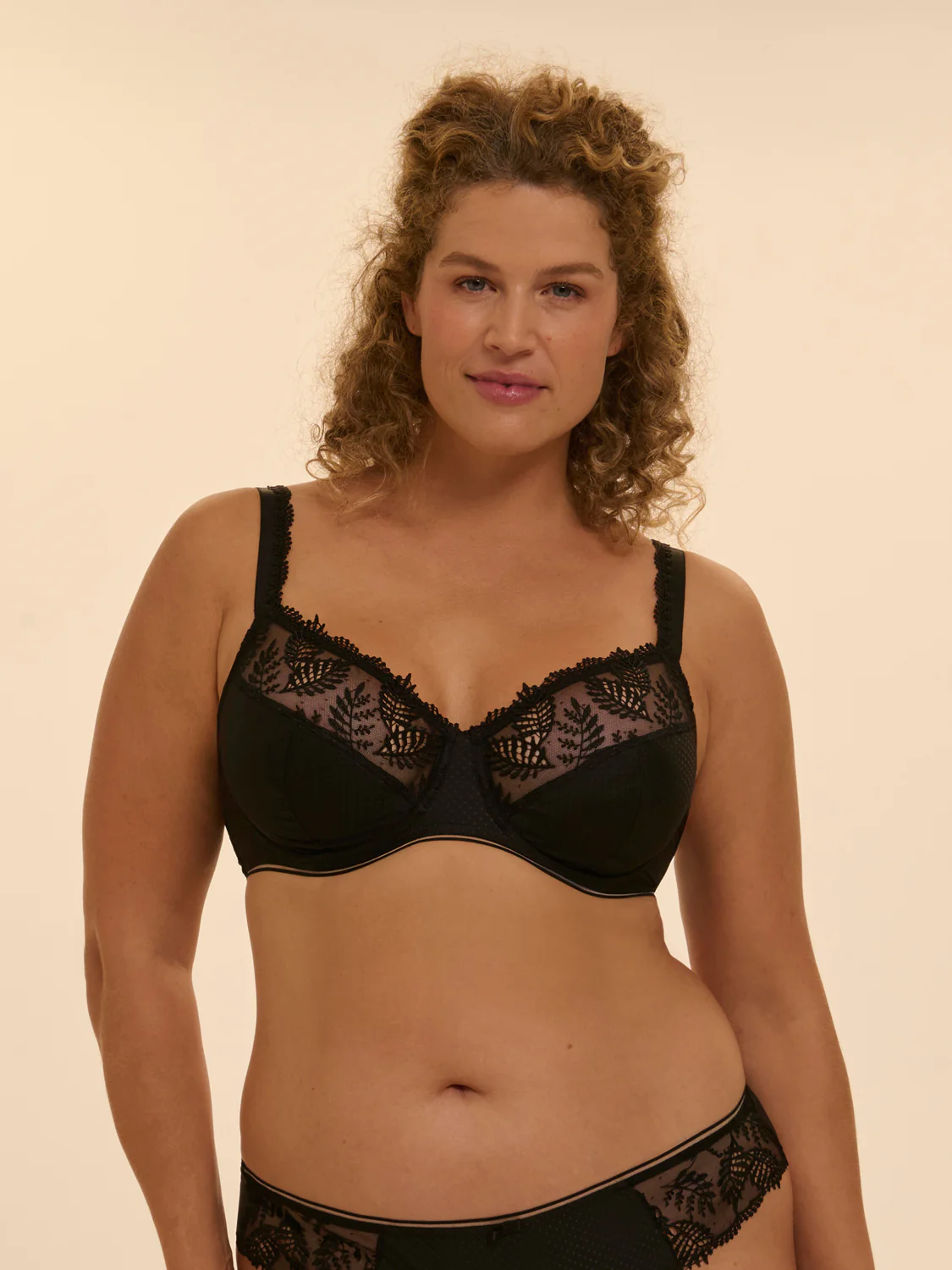 Full cup support bra - Black - Image 6