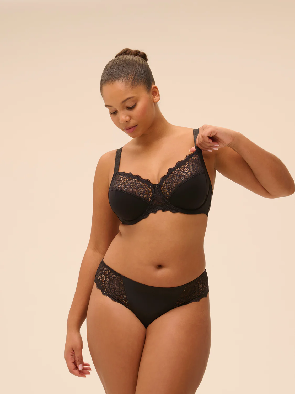 Full cup support bra - Black - Image 2