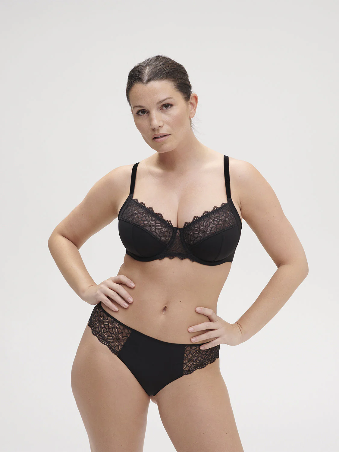 Full cup support bra - Black - Image 5
