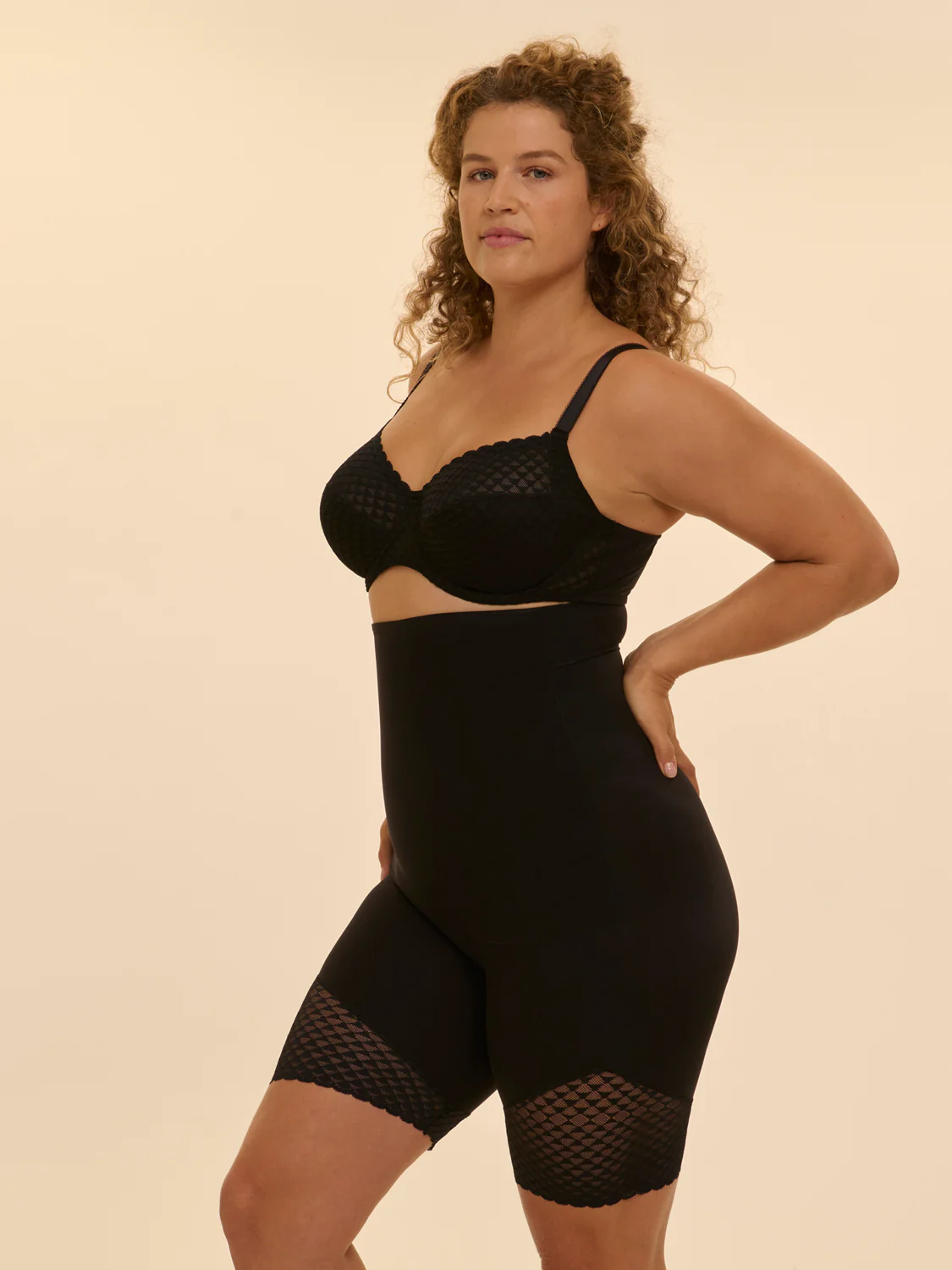Full cup support bra - Black - Image 3