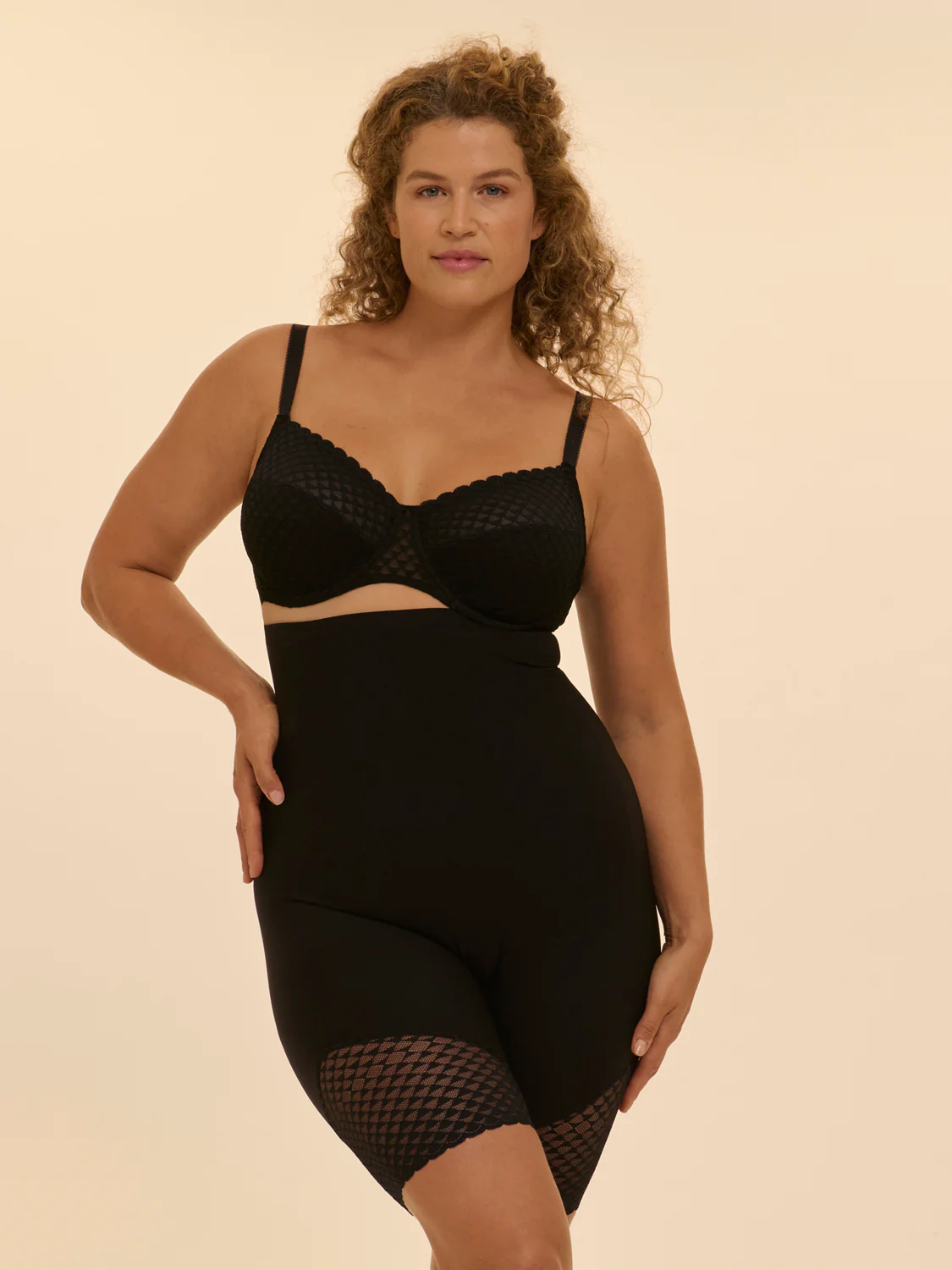 Full cup support bra - Black - Image 4