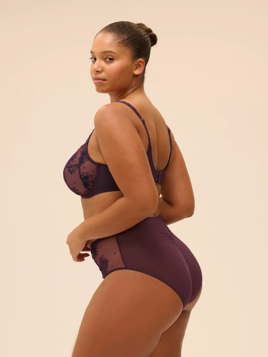 Full cup support bra - Fig - Image 6