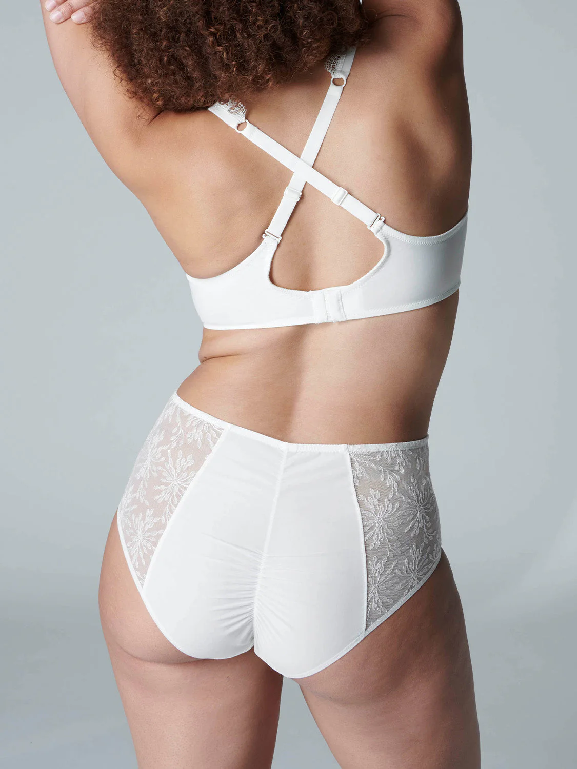 Full cup support bra - Natural - Image 11