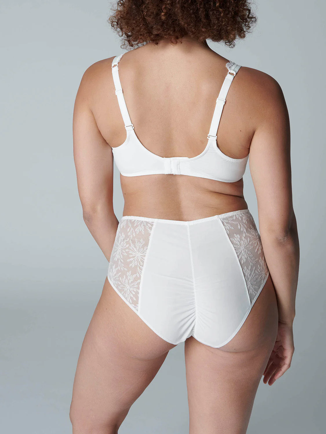 Full cup support bra - Natural - Image 9
