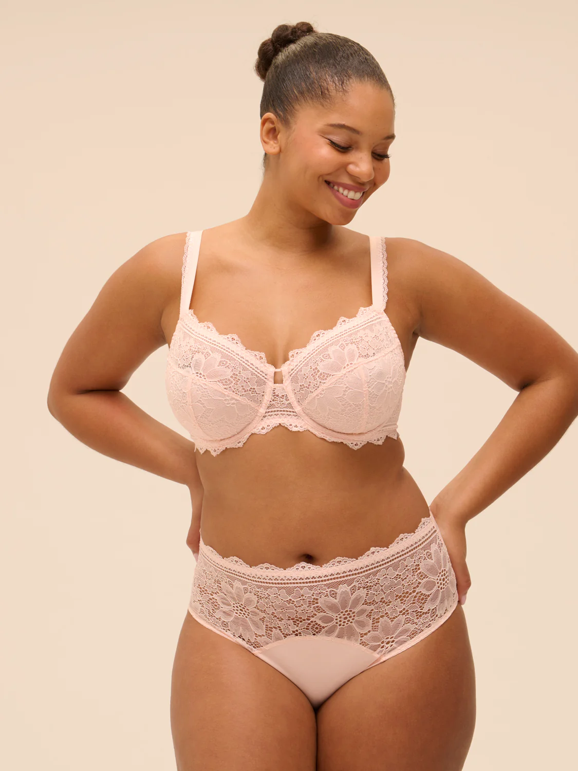 Full cup support bra - Petal Powder - Image 11
