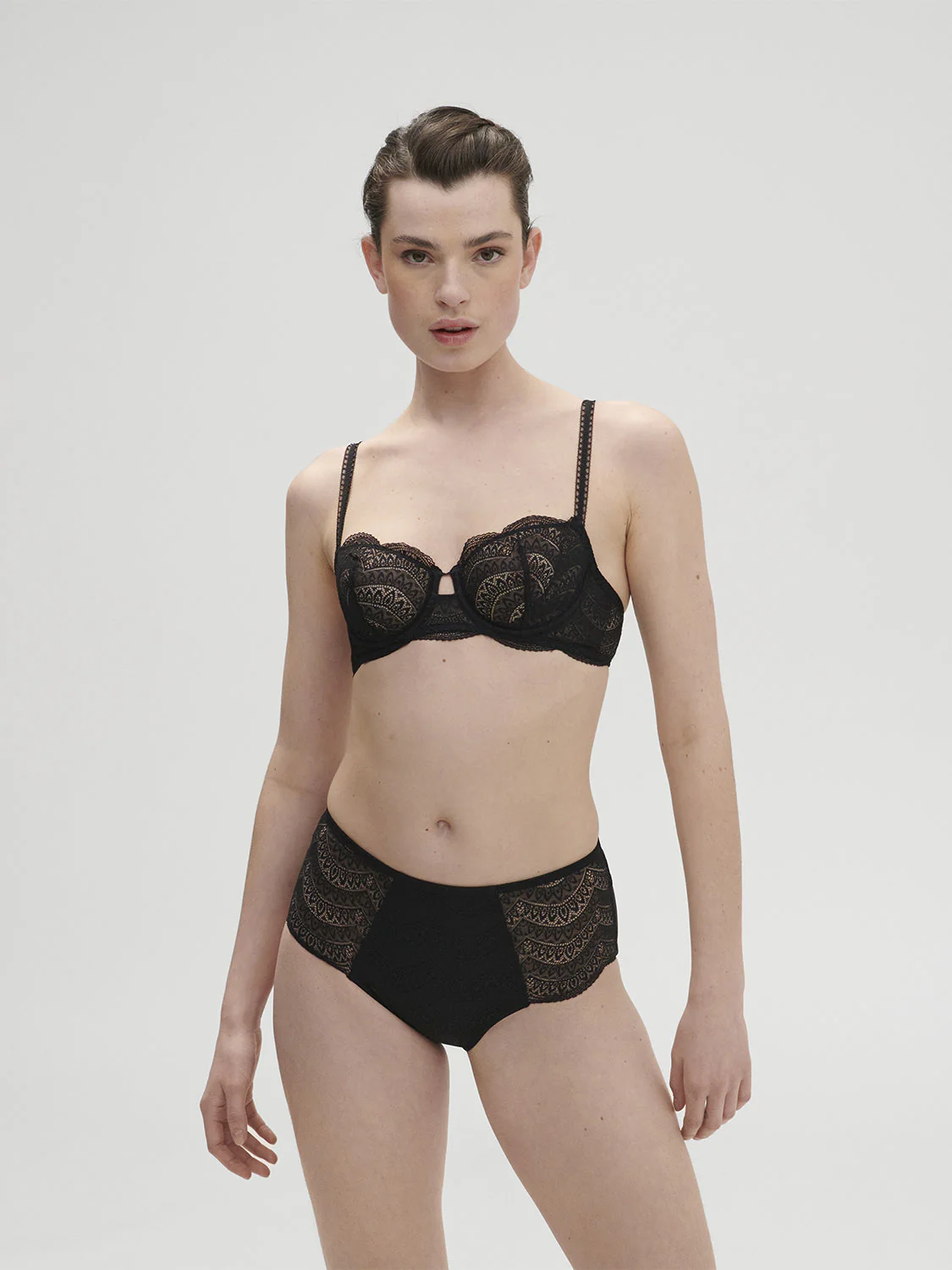 Half cup bra - Black - Image 3