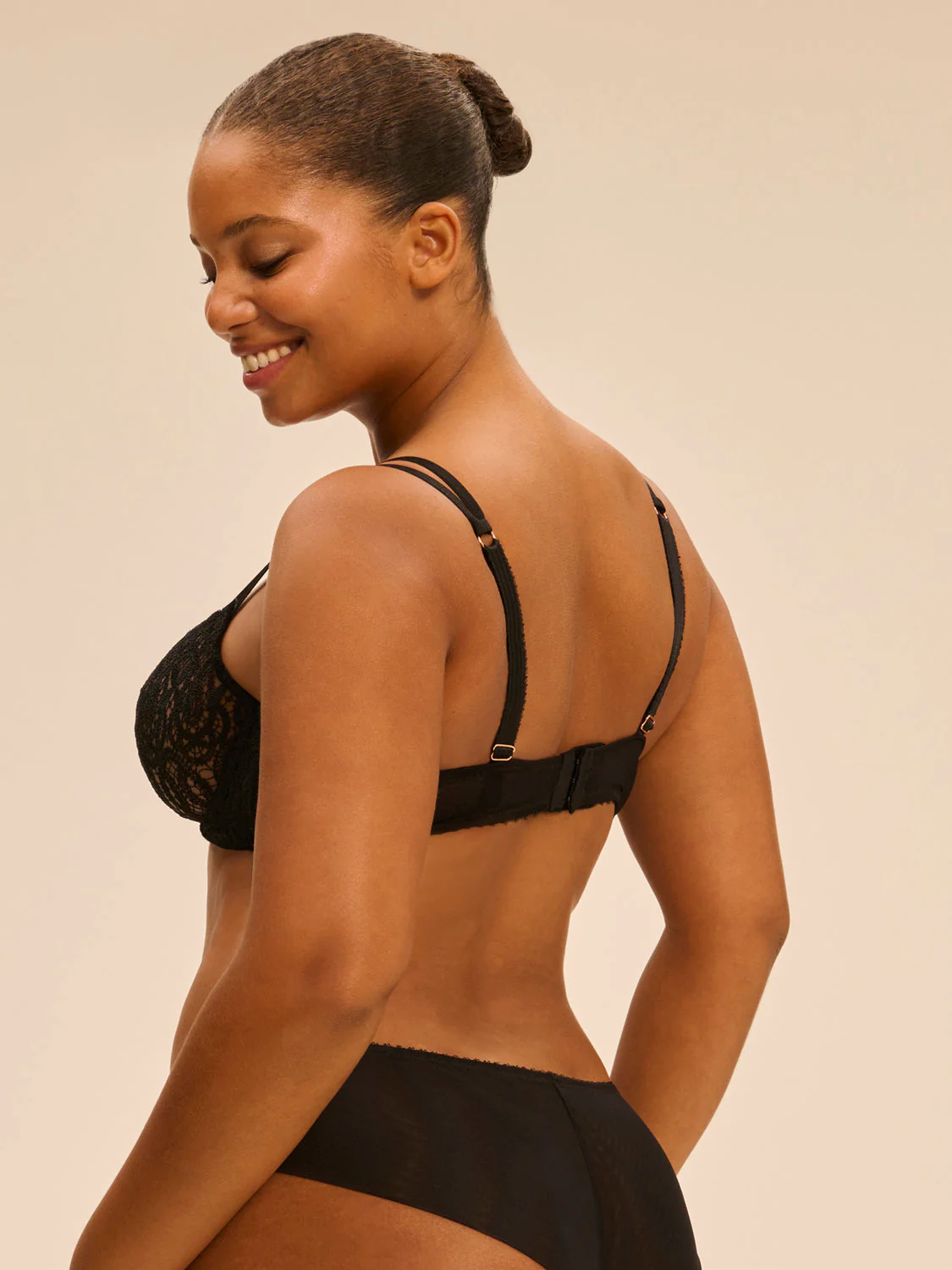 Half cup bra - Black - Image 9