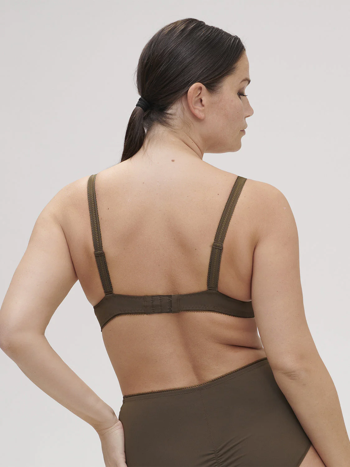 Half cup bra - Nomad Green - Image 9