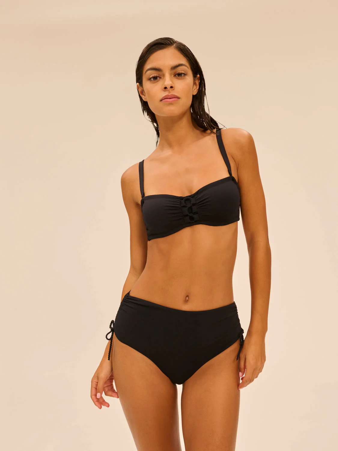 High-waist bikini brief - Black - Image 4