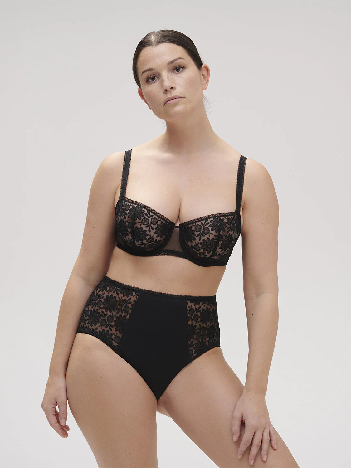 High-waist brief - Black - Image 8