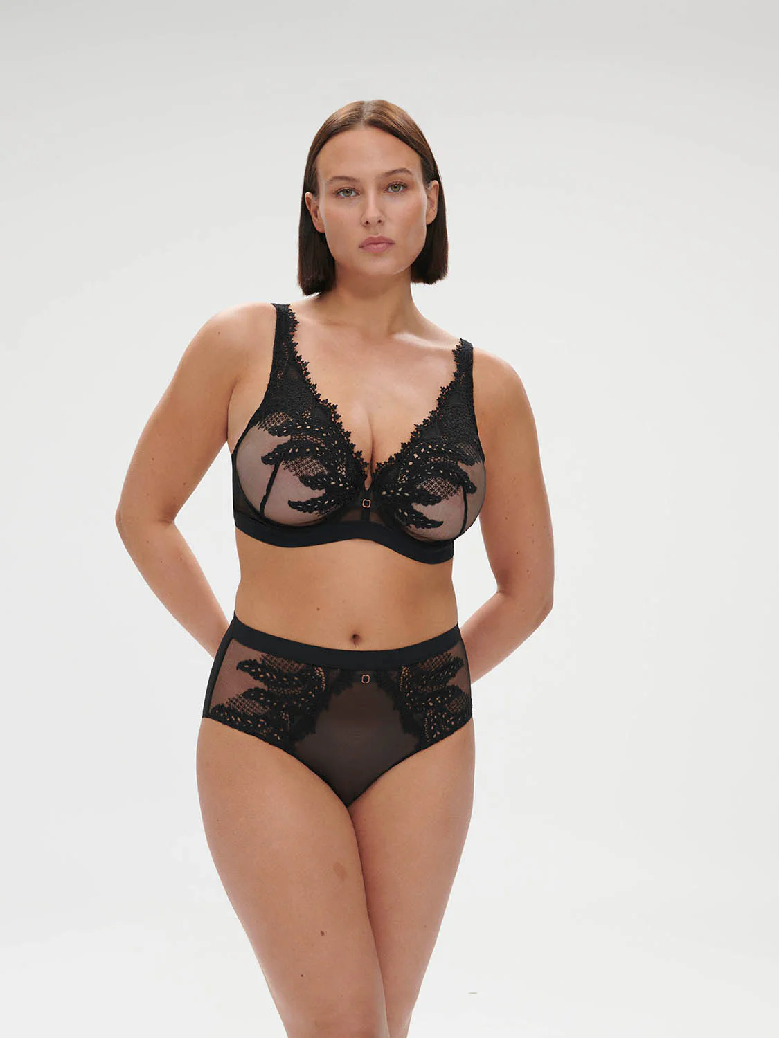 High-waist brief - Black - Image 9