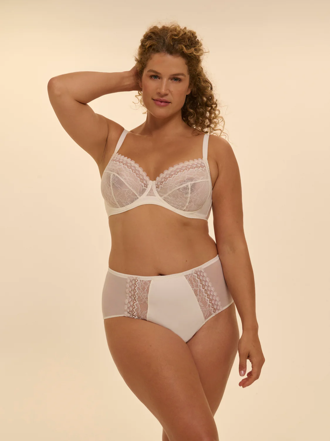 High-waist brief - Natural - Image 9