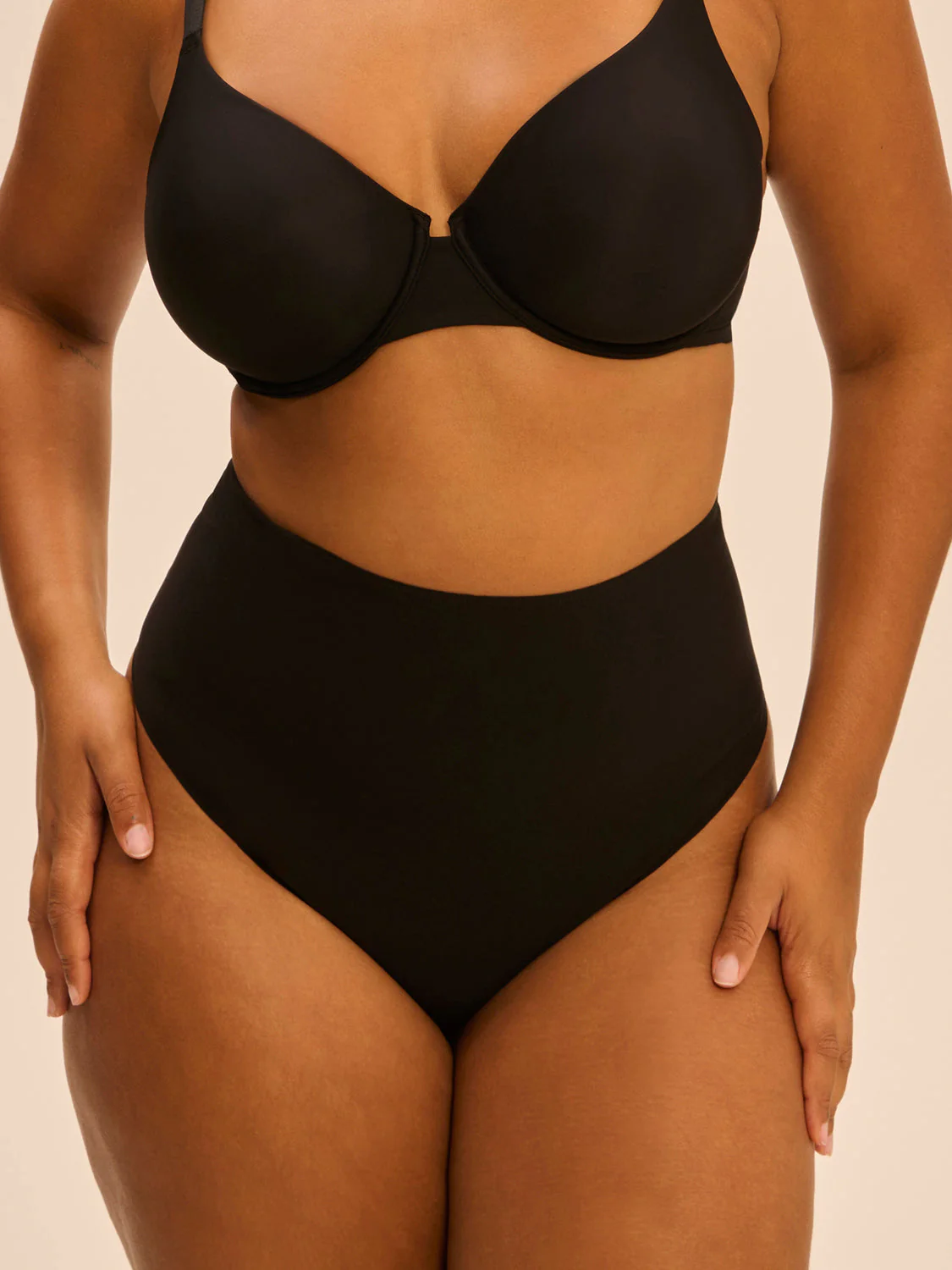 High waist shaper thong - Black - Image 6