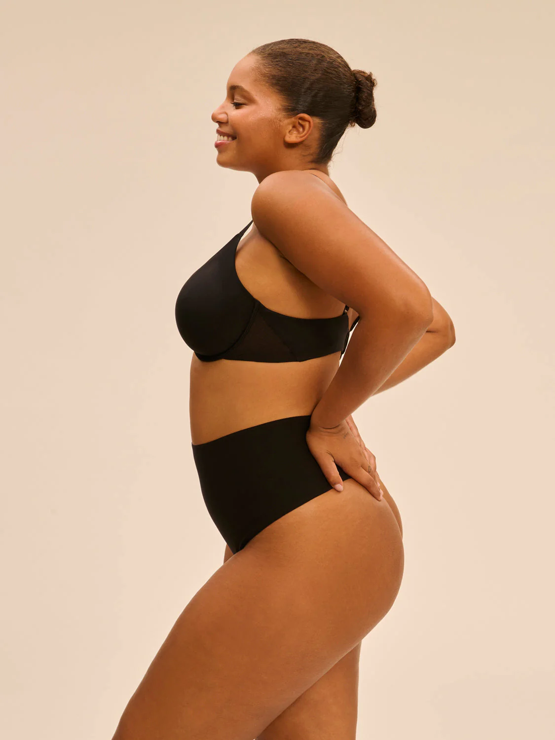 High waist shaper thong - Black - Image 8