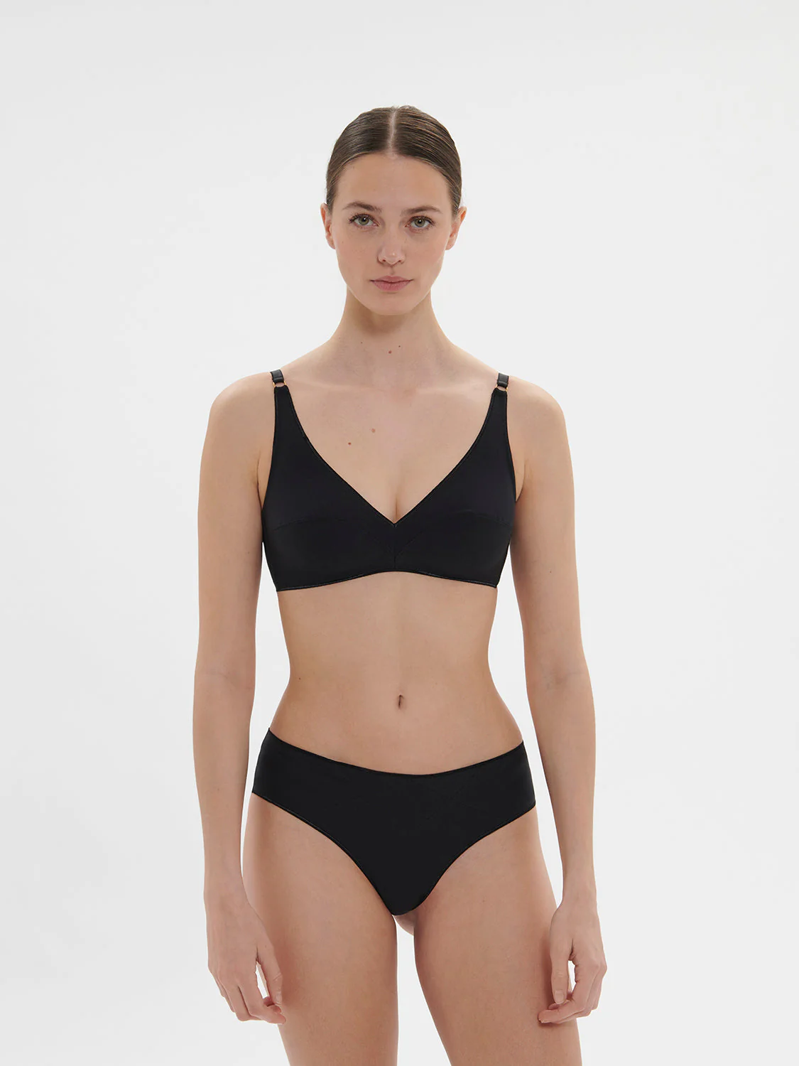 Indented shorty - Black - Image 3