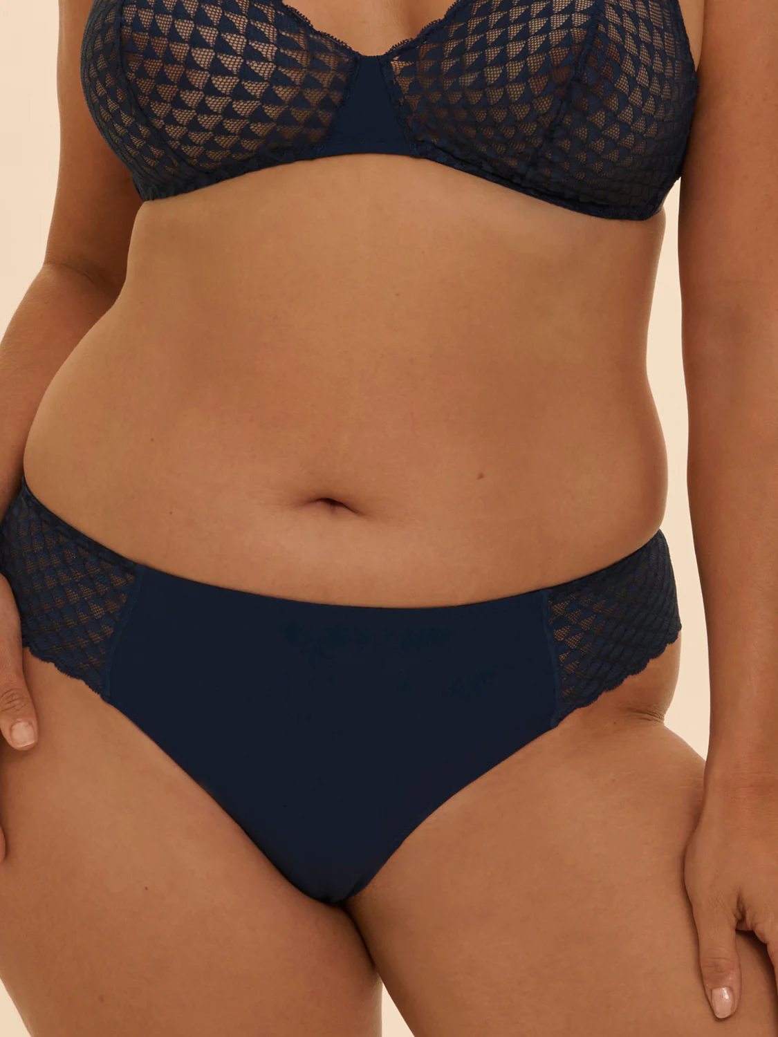 Indented shorty - Midnight - Image 10