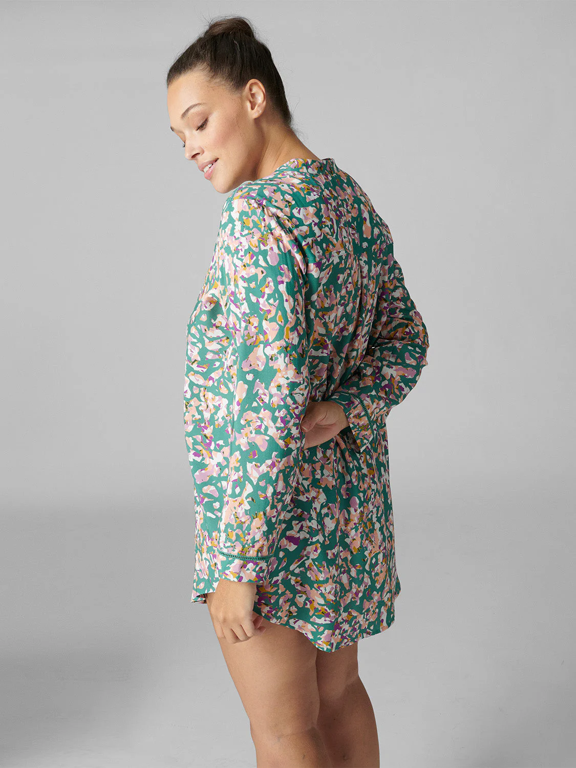 Long sleeved nightdress - Reef Print - Image 9