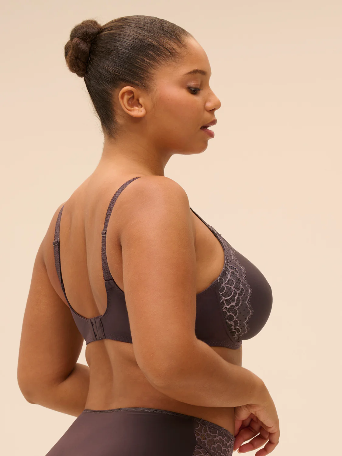 Moulded rigid underwired bra - Graphite Grey - Image 3