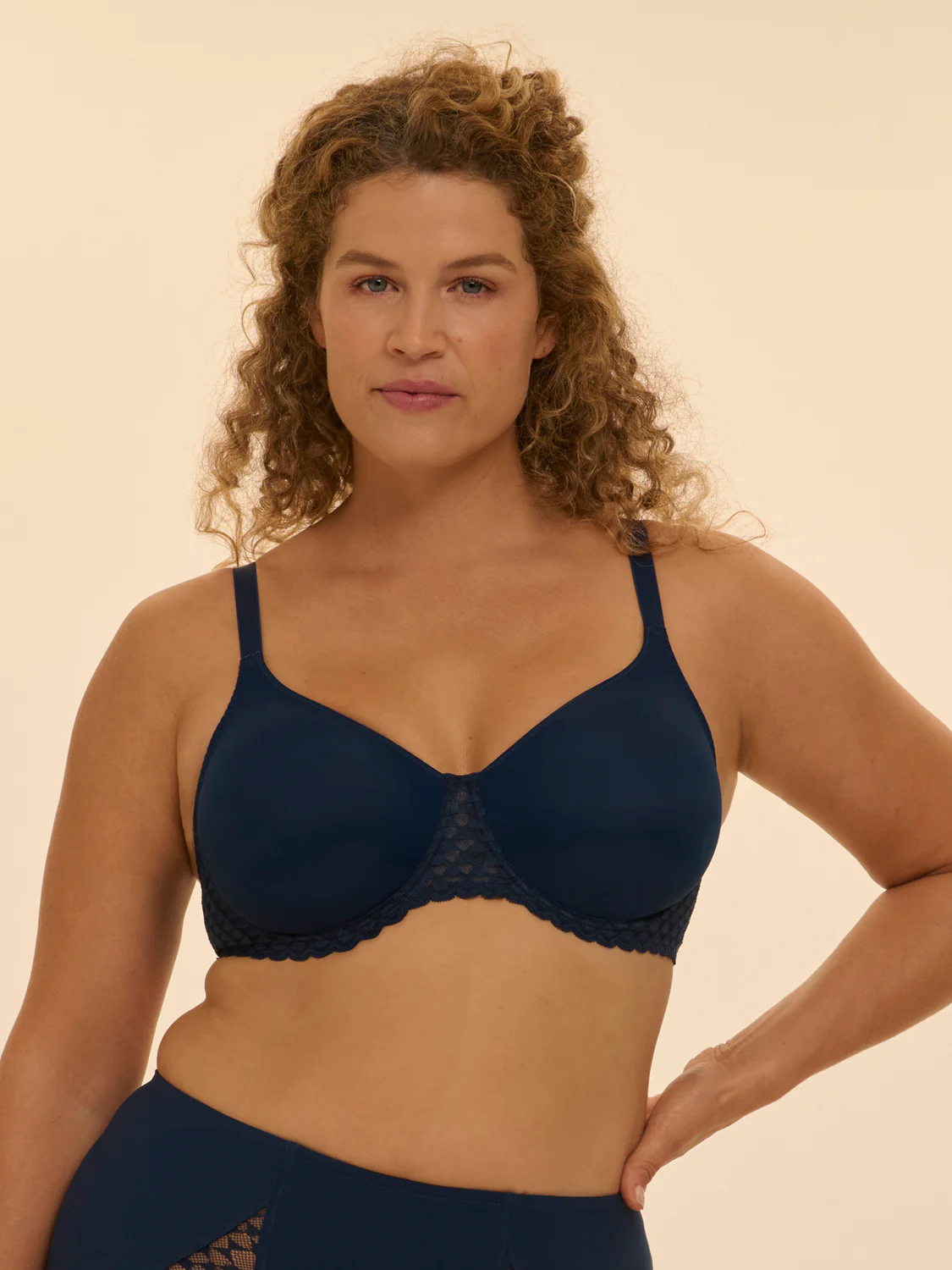 Moulded rigid underwired bra - Midnight - Image 3