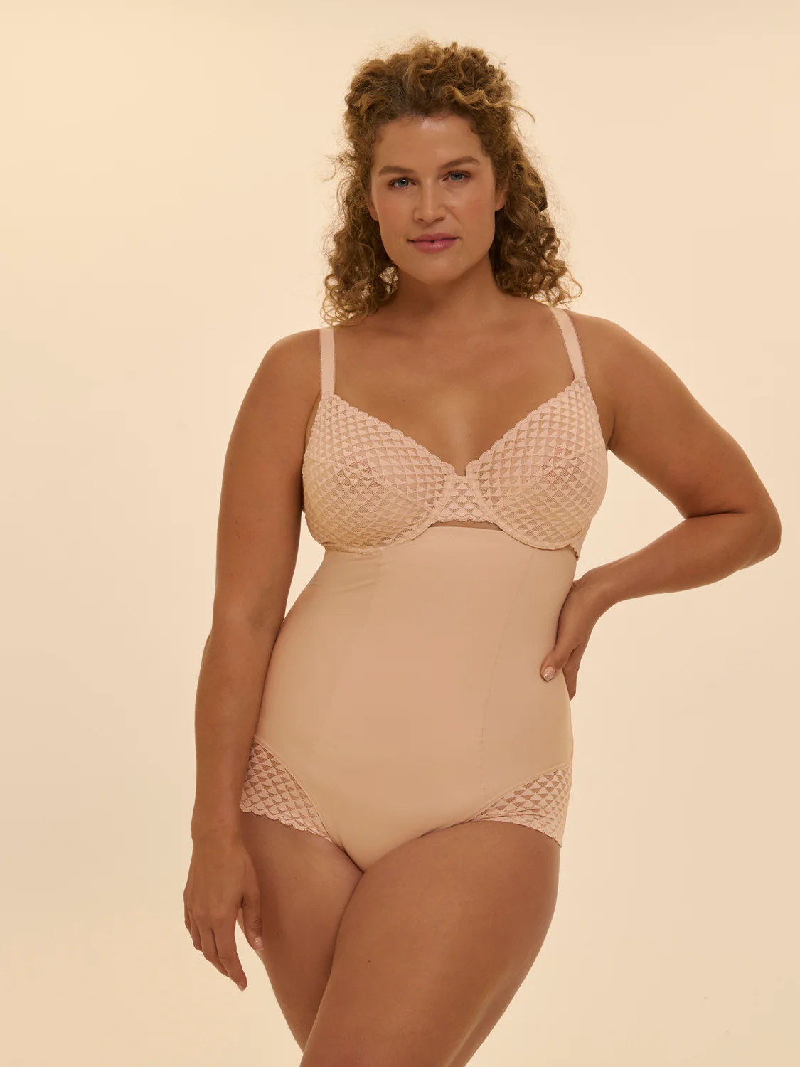 Moulded underwired bra - Peau rosée - Image 7