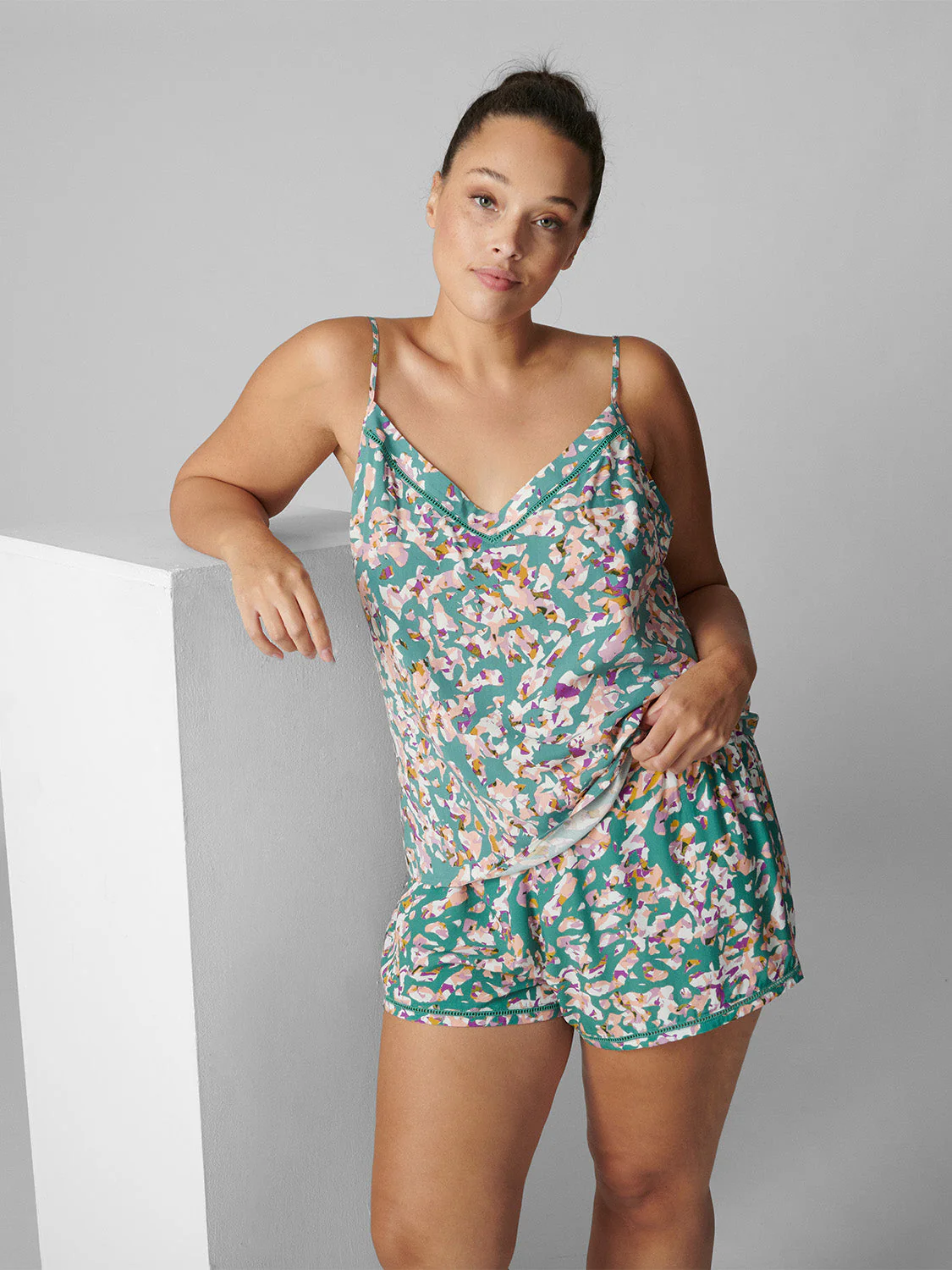 Night short - Reef Print - Image 6