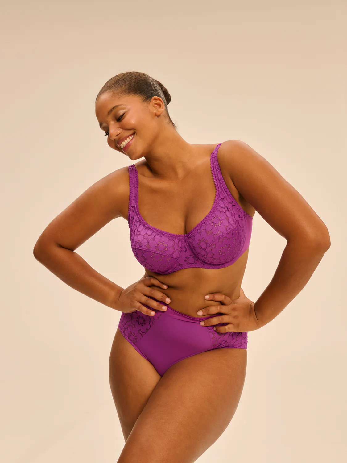 Plunging full cup bra - Divine Purple - Image 4