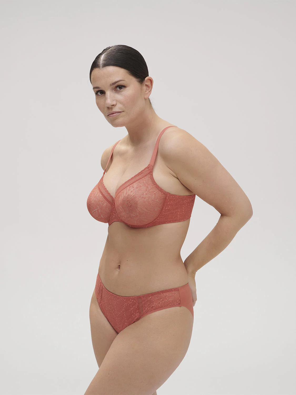 Plunging moulded underwired bra - Texas Pink - Image 12
