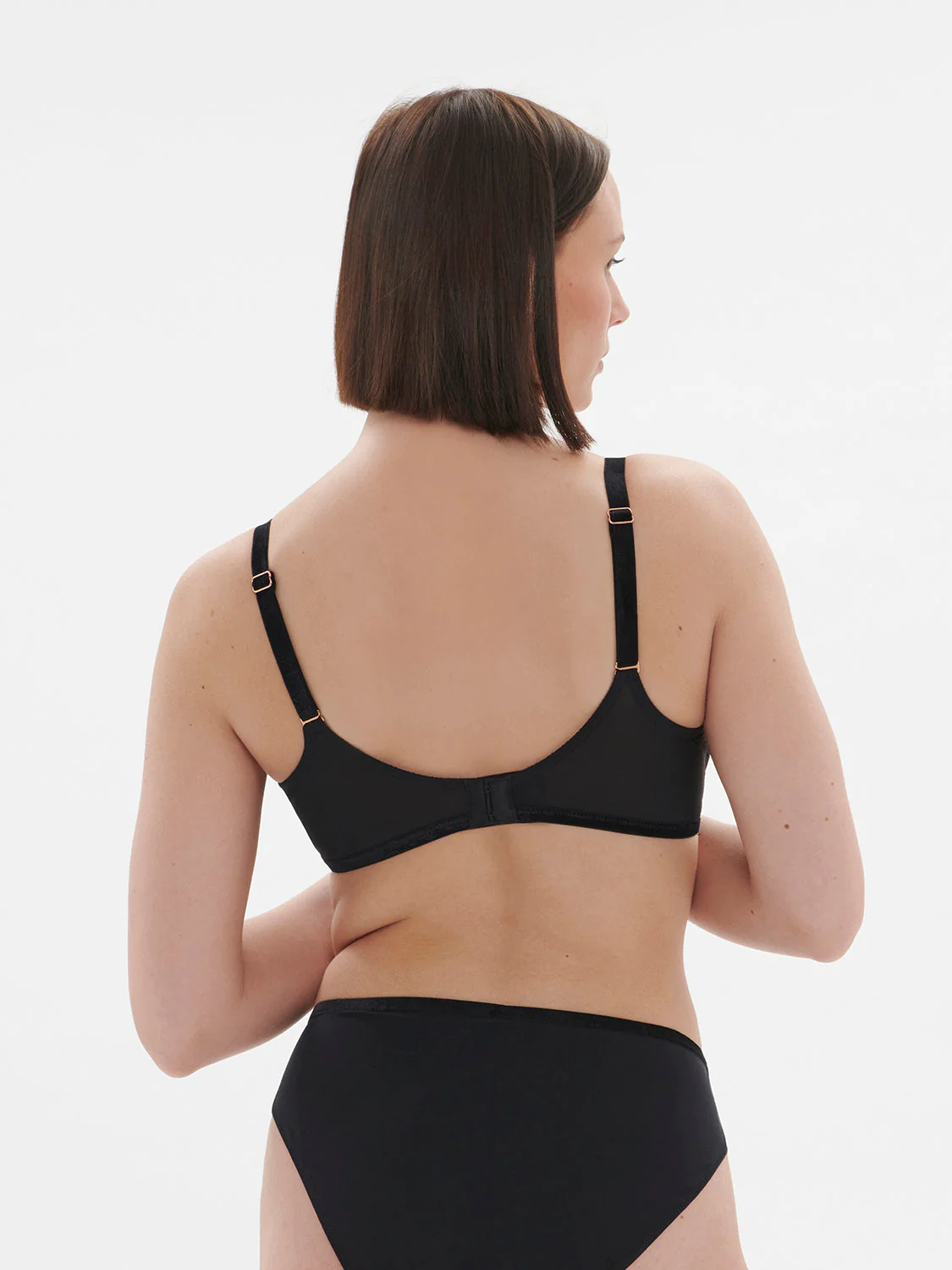 Plunging underwired bra - Black - Image 8