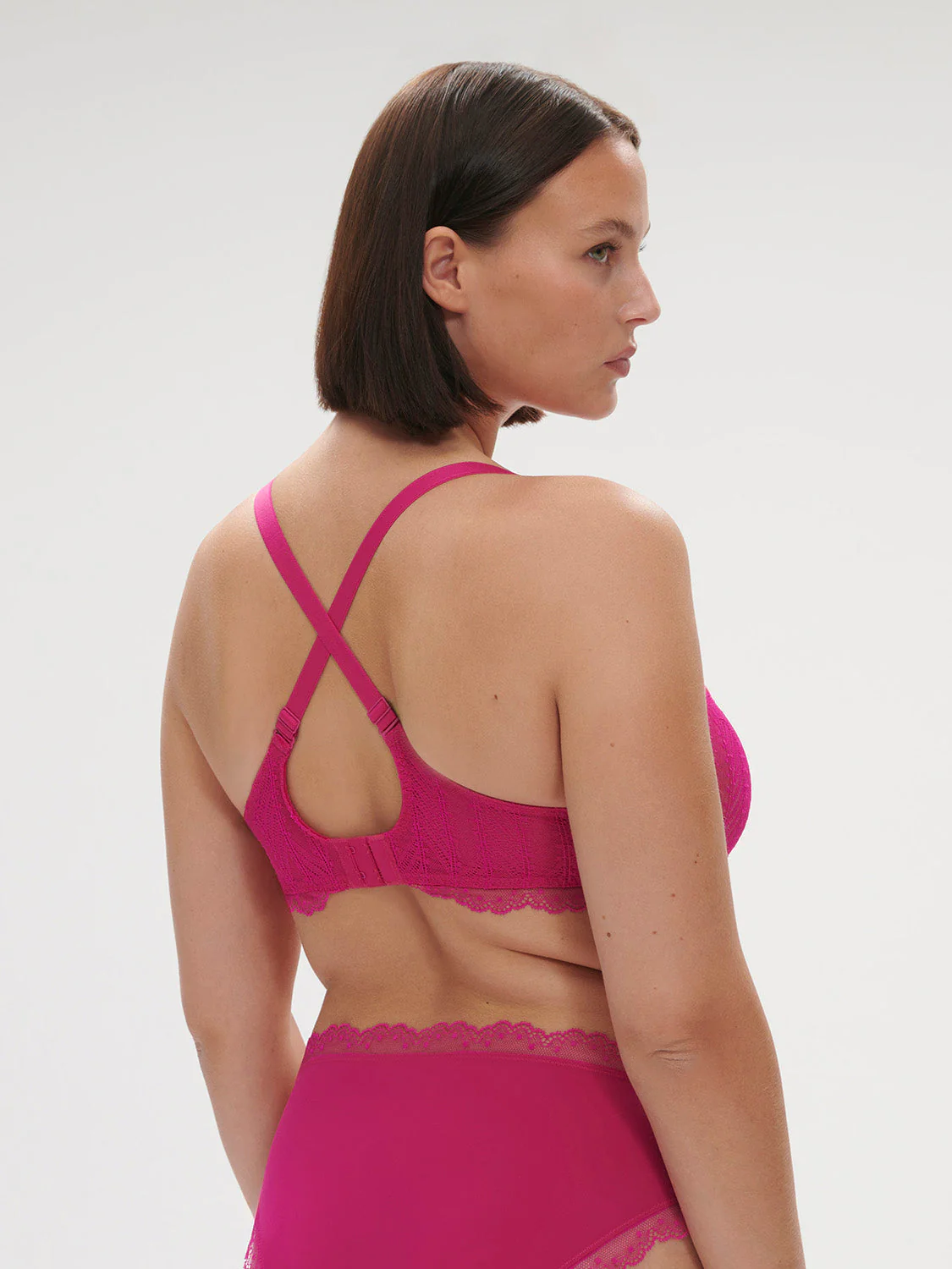 Plunging underwired bra - Hibiscus Pink - Image 11