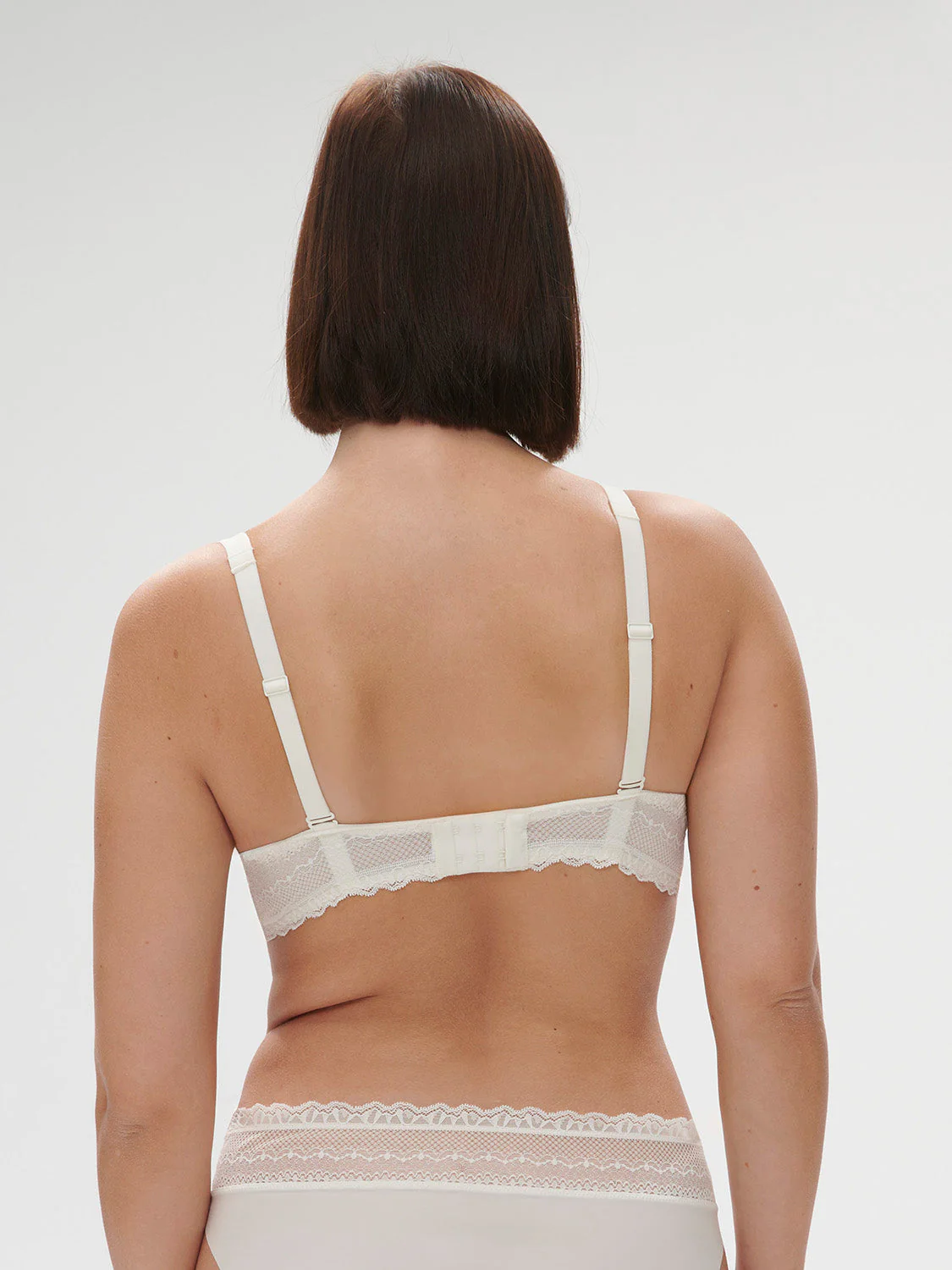 Plunging underwired bra - Natural - Image 9