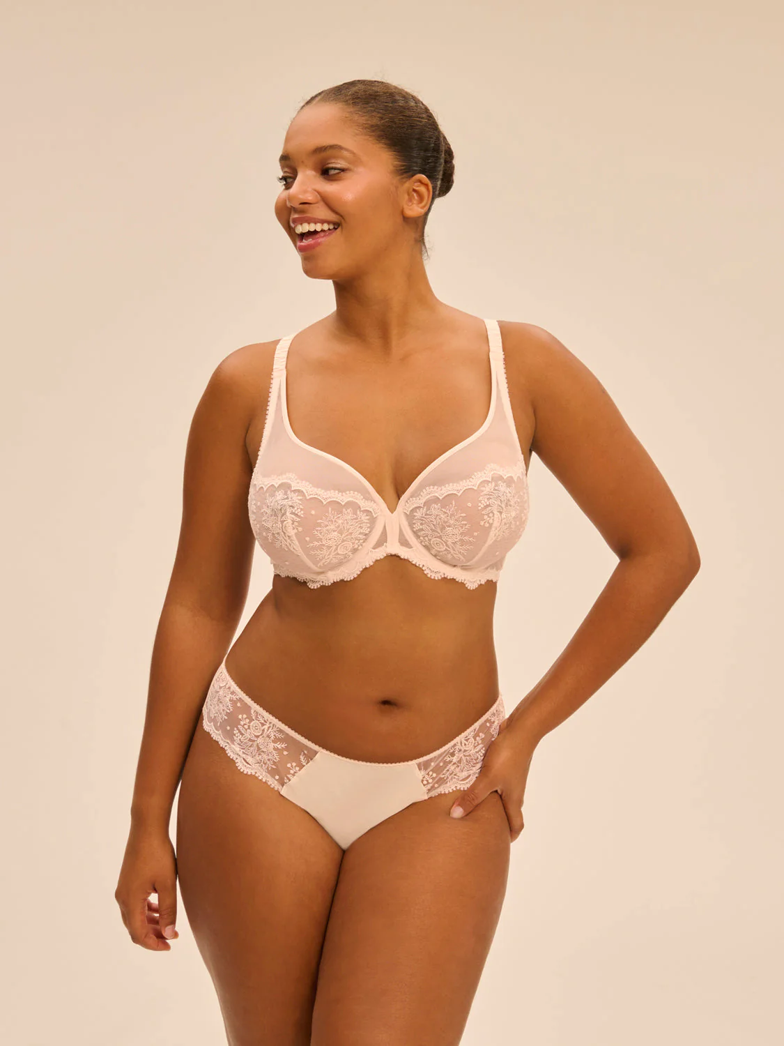 Plunging underwired bra - Sakura pink - Image 9