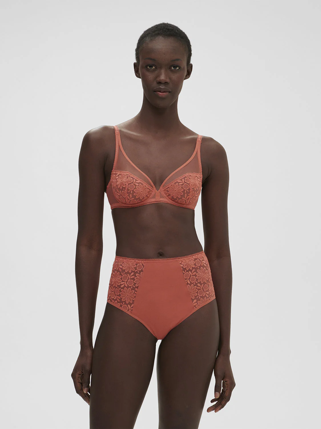 Plunging underwired bra - Texas Pink - Image 3