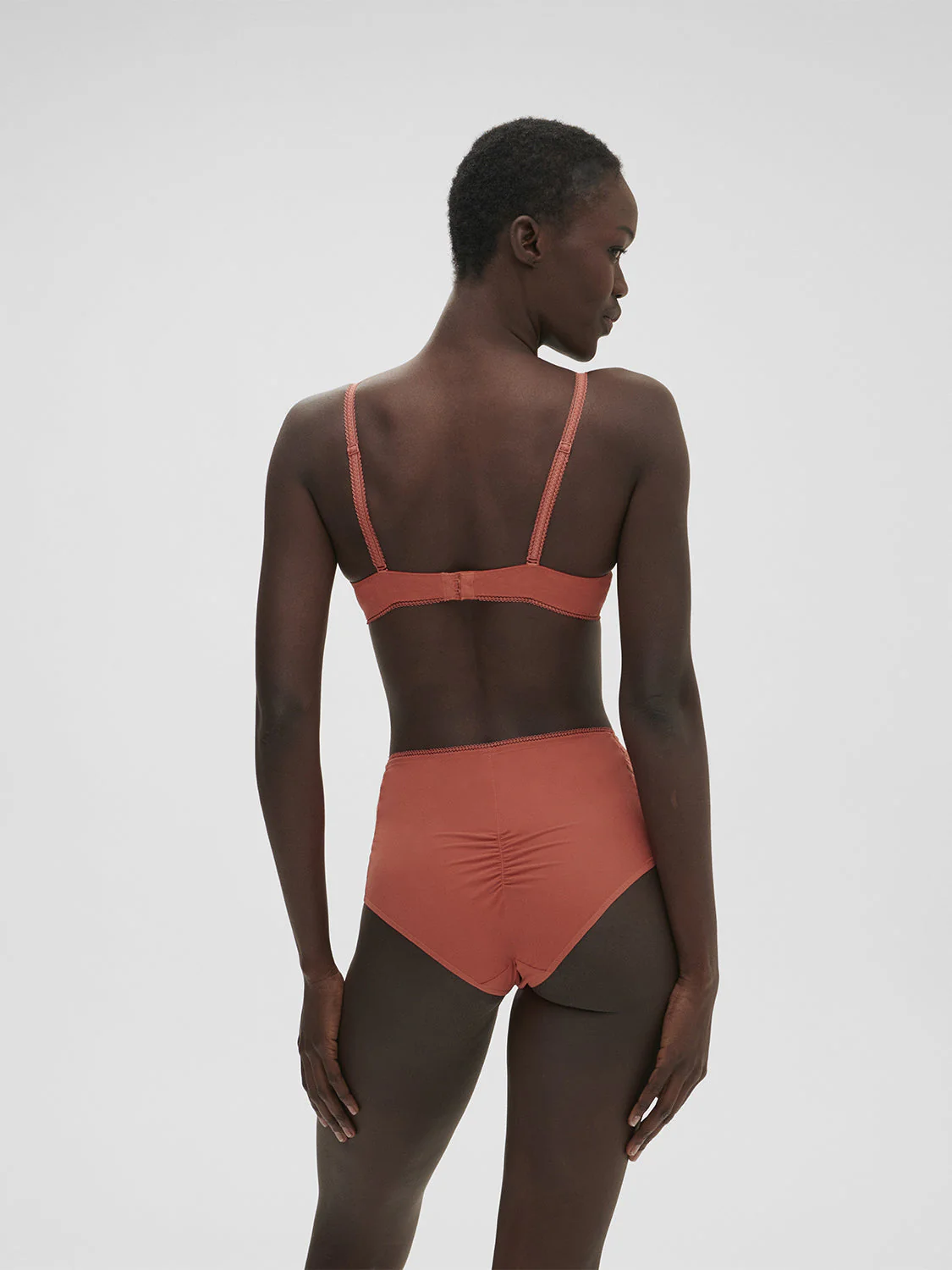 Plunging underwired bra - Texas Pink - Image 4