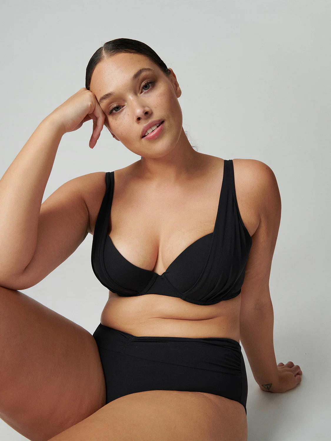 Push-up bikini top - Black - Image 7
