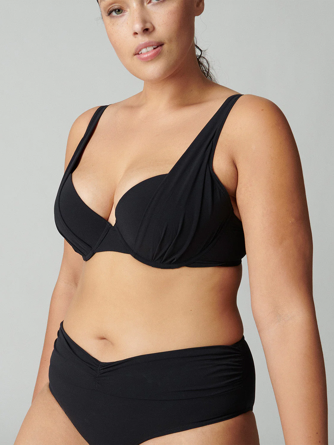 Push-up bikini top - Black - Image 9
