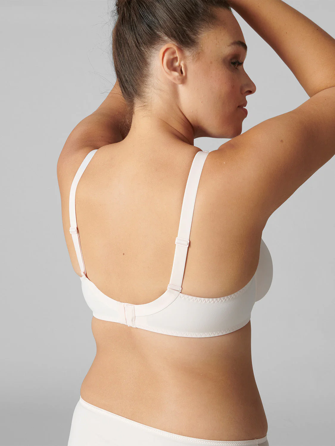 Rigid moulded bra - Blush - Image 5