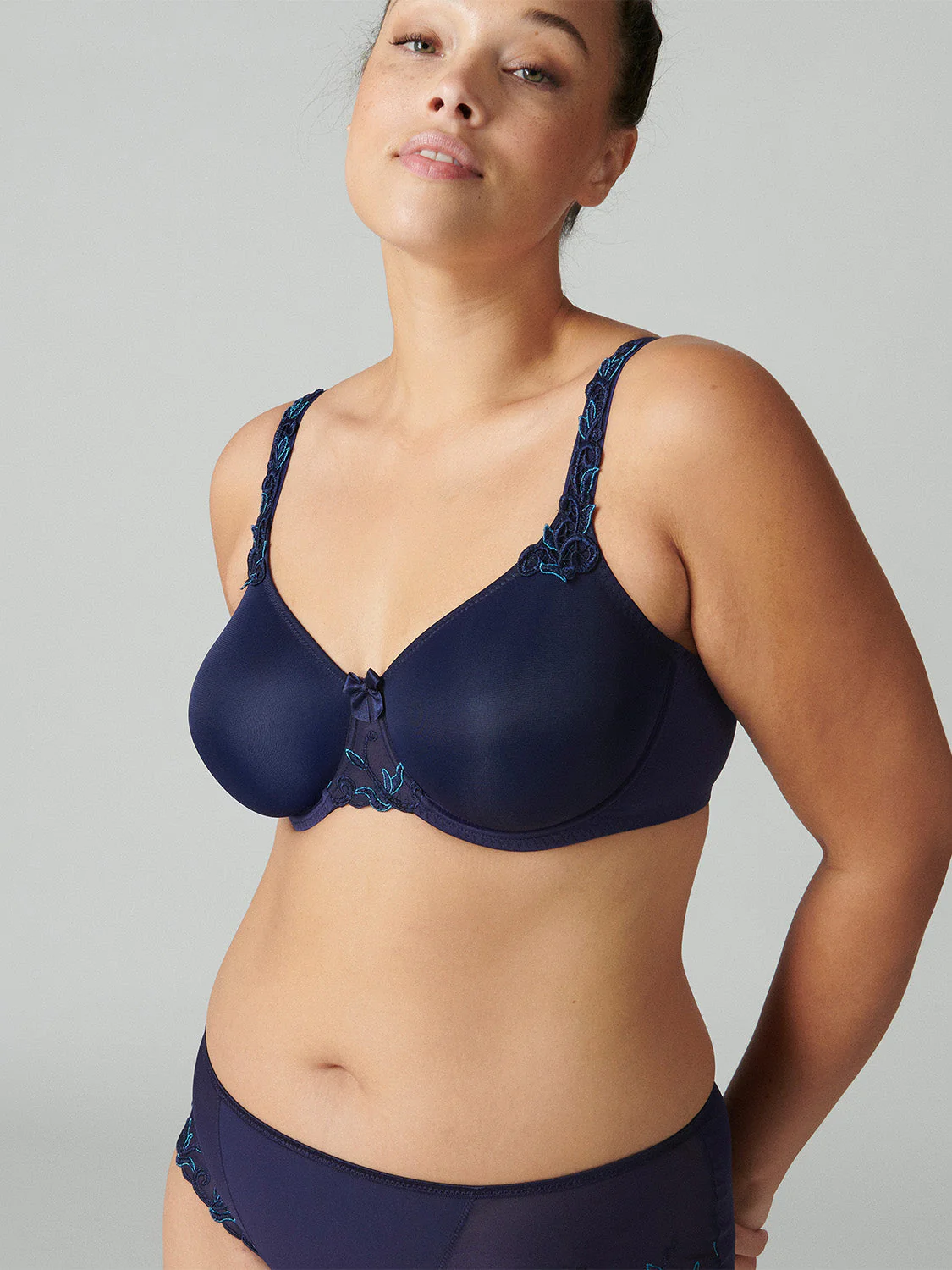 Rigid moulded bra - Midnight - Image 8