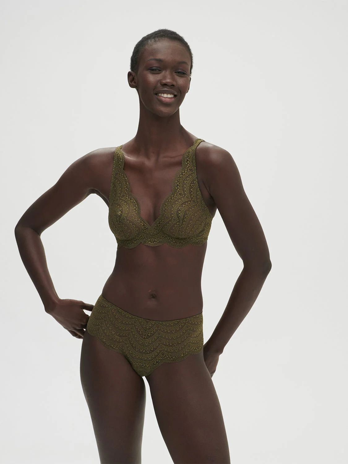 Shorty - Adventure Green - Image 5