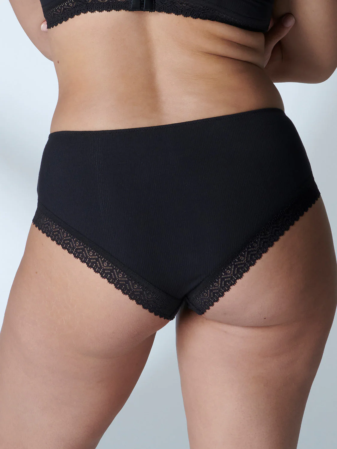 Shorty - Black - Image 10