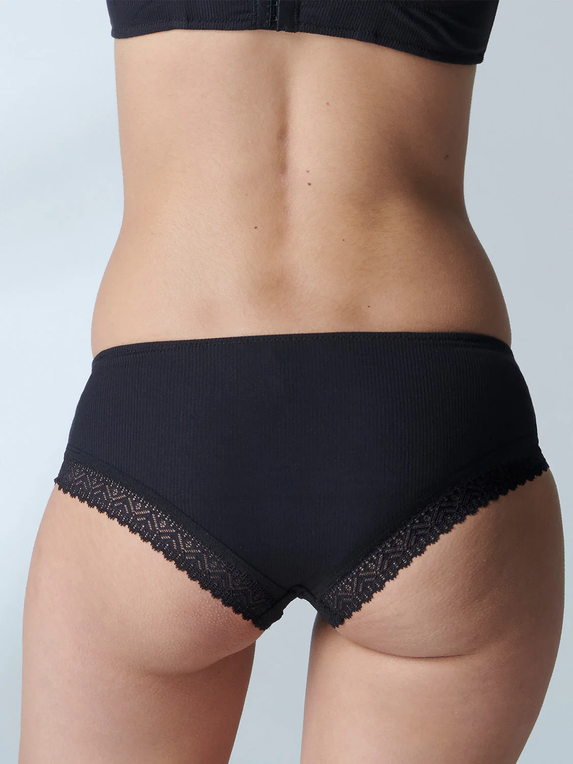 Shorty - Black - Image 5