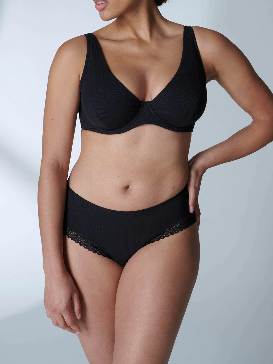 Shorty - Black - Image 7