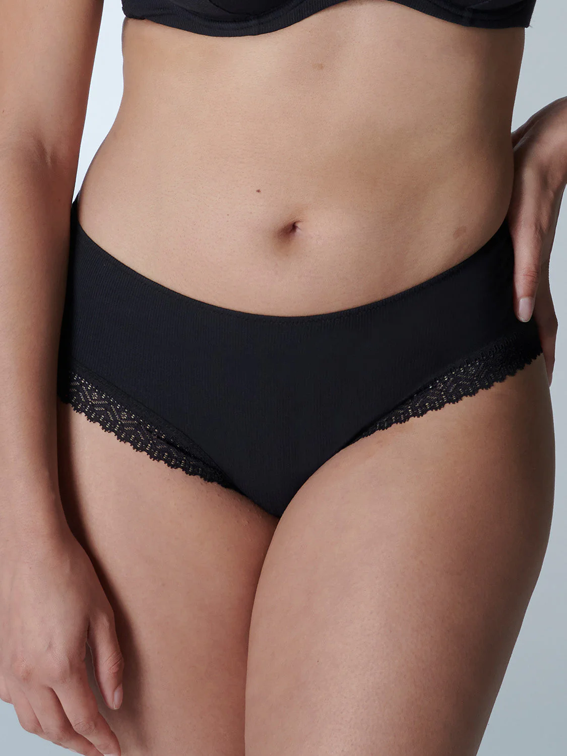Shorty - Black - Image 8