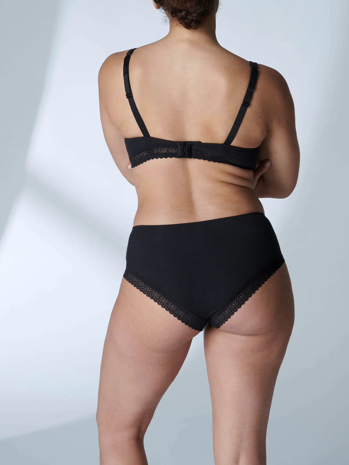 Shorty - Black - Image 9