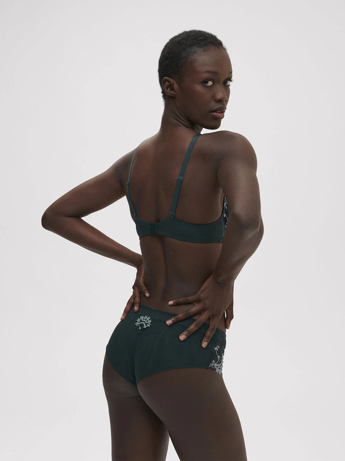 Shorty - Kolsaï Green - Image 5