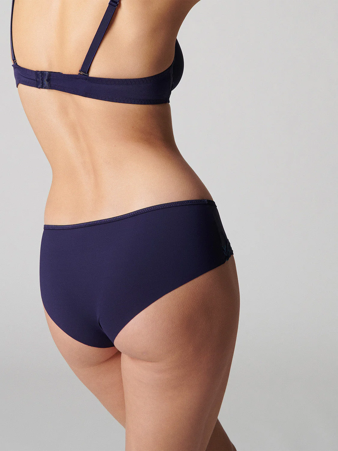 Shorty - Midnight - Image 3